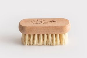 Dřevěný kartáč na nádobí a zeleninu KITCHEN ESSENTIALS