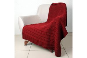 Trea Bed Throw, 130 x 170 cm, Red