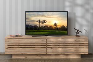 Line TV-Möbel