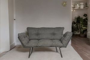 Bertha Bhusra 2-Sitzer Sofa