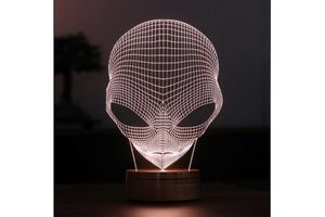 3D dřevěná lampa Mimozemšťan