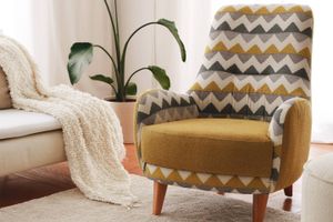 Junia Zigzag Lounge Stoel, Geel