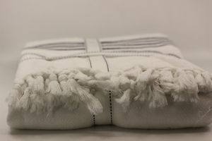 Adrina Bed Throw, 220 x 220 cm, White & Navy