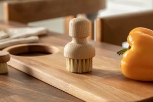 Kulatý kartáč na nádobí a zeleninu KITCHEN ESSENTIALS