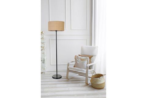 FRENK LAMBADER, SİYAH HASIR RATTAN ABAJURLU