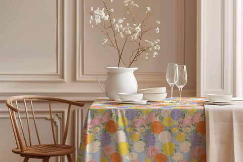 GÖKKUŞAĞI BAHÇESİ PAMUK MASA ÖRTÜSÜ, 150X200 CM