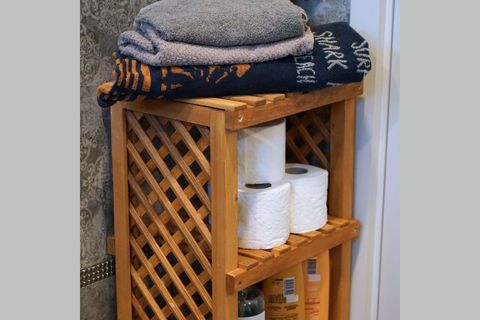 WOODENSA AHŞAP 4 KATLI BANYO RAFI HAVLULUK BANYO DÜZENLEYİCİ WDN222
