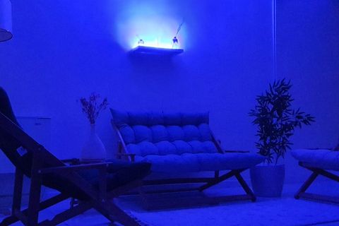 BYSAY LED DUVAR LAMBASI APLİK DUVAR RAFI RGB KUMANDALI, TEKLİ