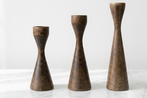 AHENK KAYIN AHŞAP ÜÇLÜ ŞAMDAN SETİ, KOYU CEVİZ,  15-20-25 CM