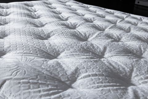 İNDİVANİ MAYBACH YATAK, 180X200