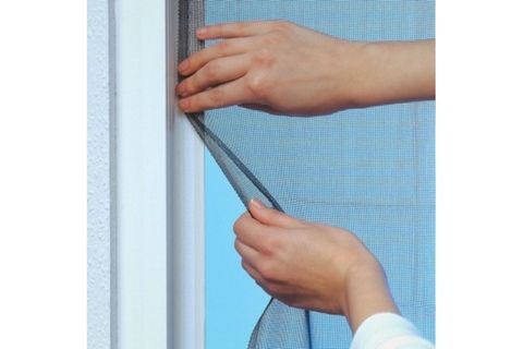 PENCERE SİNEKLİK LUX SİYAH ÇİFT KANAT CAM ÇIRT BANTLI