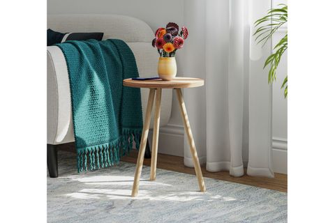 YURİ YUVARLAK YAN SEHPA, ÇAM