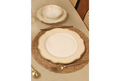 THE MİA JASWELY SERVİS TABAĞI 6 PARÇA KREM 27 CM