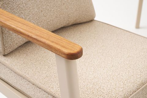 NOON BAHÇE OTURMA GRUBU