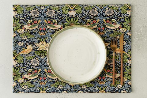 DOĞA ESİNTİSİ PAMUKLU DÖRT ADET AMERİKAN SERVİSİ