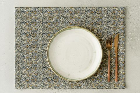 ZÜMRÜT YAPRAKLAR PAMUKLU DÖRT ADET AMERİKAN SERVİSİ