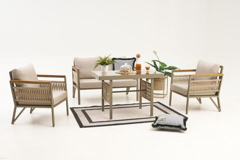 FLORES BAHÇE OTURMA GRUBU