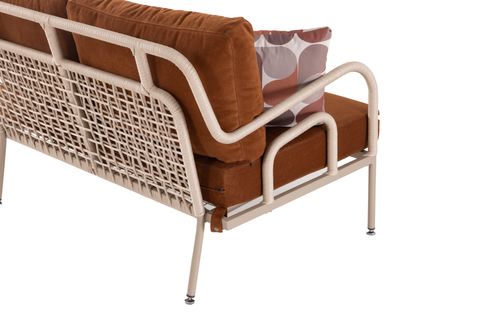 MİRA OTURMA GRUBU, 4 KİŞİLİK