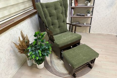 ASEDİA MAMA PUFLU SALLANAN SANDALYE, YEŞİL, CEVİZ AHŞAP AYAK