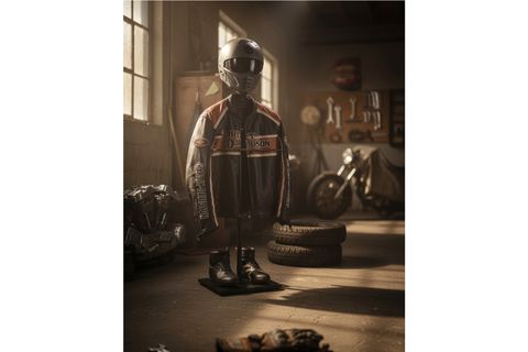 BİKER BUTLER KASK ASKILI METAL DİLSİZ UŞAK