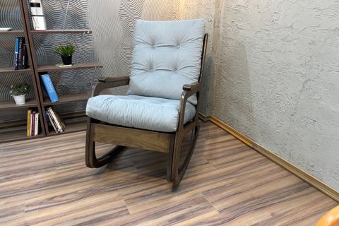 KONTES SALLANAN SANDALYE, BUZ MAVİSİ, KOYU CEVİZ