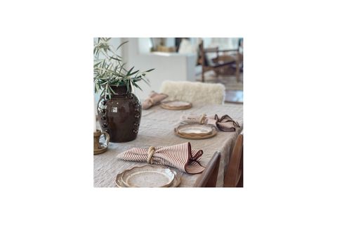 KAHVERENGİ ÇİVİ DESENLİ TERRACOTTA VAZO