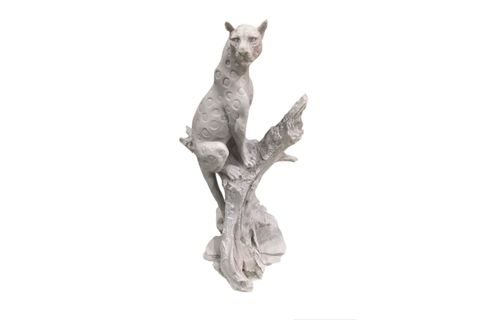 AĞAÇTA ÇİTA HEYKEL