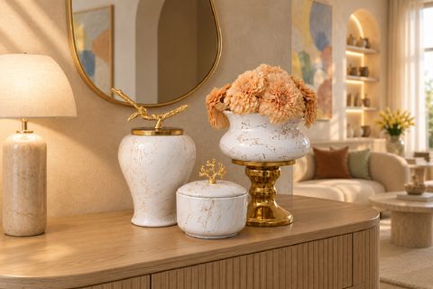BEYAZ MERMER SALON SETİ, GOLD