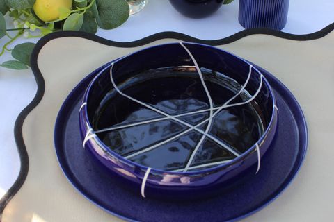 ORB OVAL SALATA KASESİ, LACİVERT ÇİZGİLİ