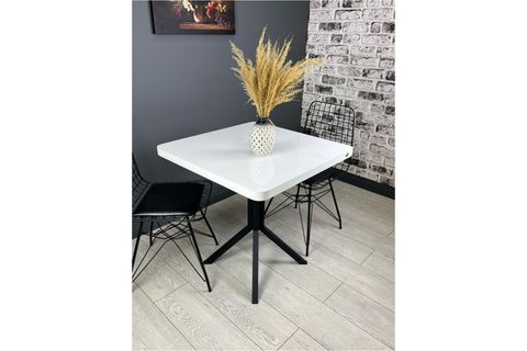 TEPE BEYAZ MUTFAK MASASI SİYAH AYAK 70 CM