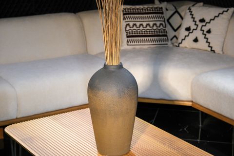 LUCİA DOKULU TERRACOTTA VAZO