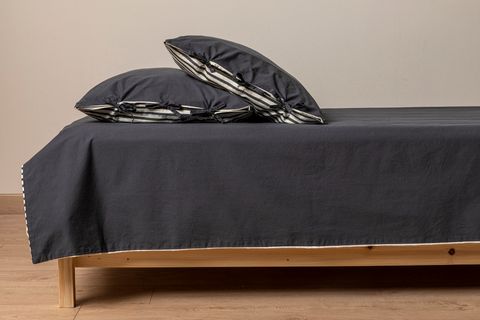 COZY ÇİFT TARAFLI YIKANMIŞ PAMUKLU NEVRESİM SETİ, KİNG SİZE, ANTRASİT