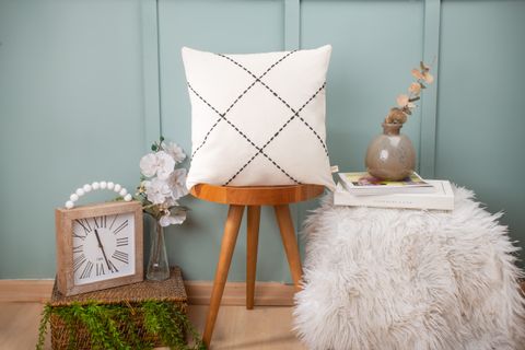DFN HOME LİNE PÜSKÜLLÜ İKİLİ KIRLENT SETİ, 43X43