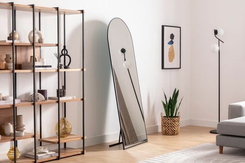 MARSAH HOME METAL ÇERÇEVELİ OVAL AYAKLI BOY AYNASI, SİYAH, 180X70