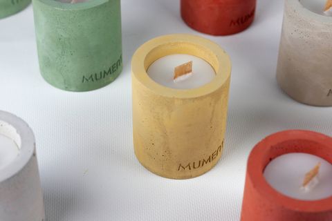 CONC SERİSİ SANDALWOOD KOKULU AHŞAP FİTİLLİ İKİLİ BETON MUM, KIRMIZI