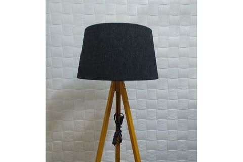 ÜÇ AYAKLI LAMBADER TRİPOD NATUREL AYAK KETEN SİYAH BAŞLIK