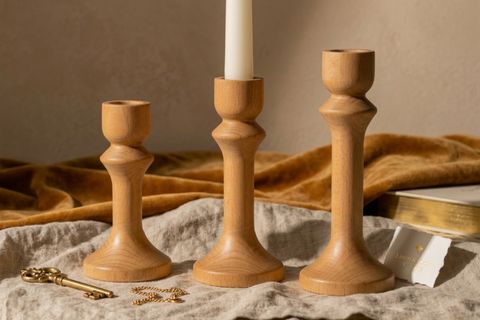 DEVRAN KAYIN AHŞAP ÜÇLÜ ŞAMDAN SETİ, KOYU CEVİZ