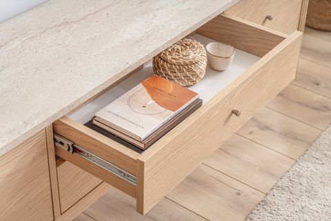 HAVEN TV SEHPASI, MEŞE TRAVERTEN, 180 CM