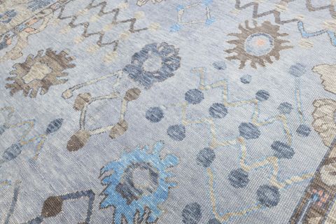 SOHO ANTİQ CLANDRAS YÖRESEL UŞAK DESENLİ MODERN YÜN HALI, 262X377CM