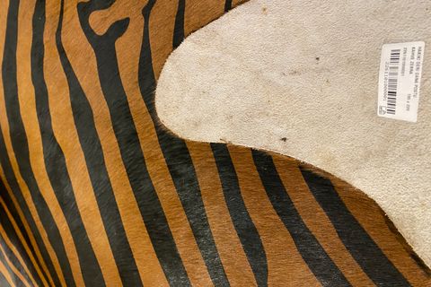 HAKİKİ DERİ DANA POSTU, KAHVE ZEBRA BASKILI, 195X220