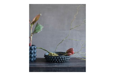 SİYAH EL YAPIMI DİKENLİ TASARIMLI TERRACOTTA KASE