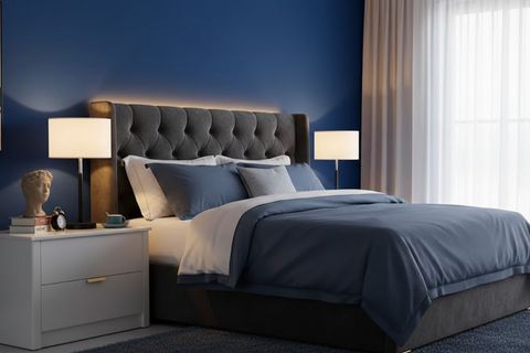 MODERN ABAJUR BEYAZ BAŞLIKLI, SİYAH KROM AYAK DETAYLI