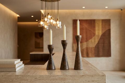AHENK KAYIN AHŞAP ÜÇLÜ ŞAMDAN SETİ, KOYU CEVİZ,  15-20-25 CM