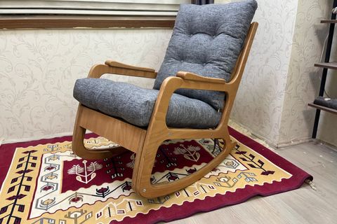 ASEDİA KONTES SALLANAN SANDALYE, GRİ, NATUREL AHŞAP AYAK