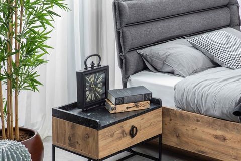 LOFT YATAK ODASI TAKIMI, SÜRGÜ KAPAKLI