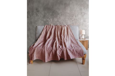 THE MİA THROW KOLTUK ŞALI PÜSKÜLLÜ GÜL KURUSU 170X130