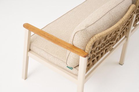 NOON BAHÇE OTURMA GRUBU