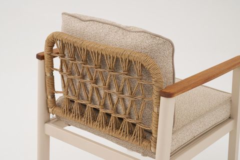 NOON BAHÇE OTURMA GRUBU