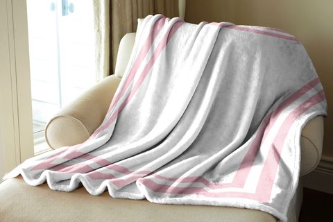 PEMBE ÇİZGİLİ BASKILI WELSOFT TV BATTANİYESİ, 130X170