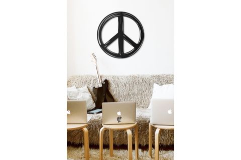 BARIŞ SEMBOLÜ METAL DUVAR DEKORU, 2